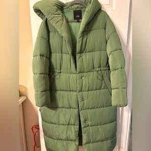 Green long puffy coat